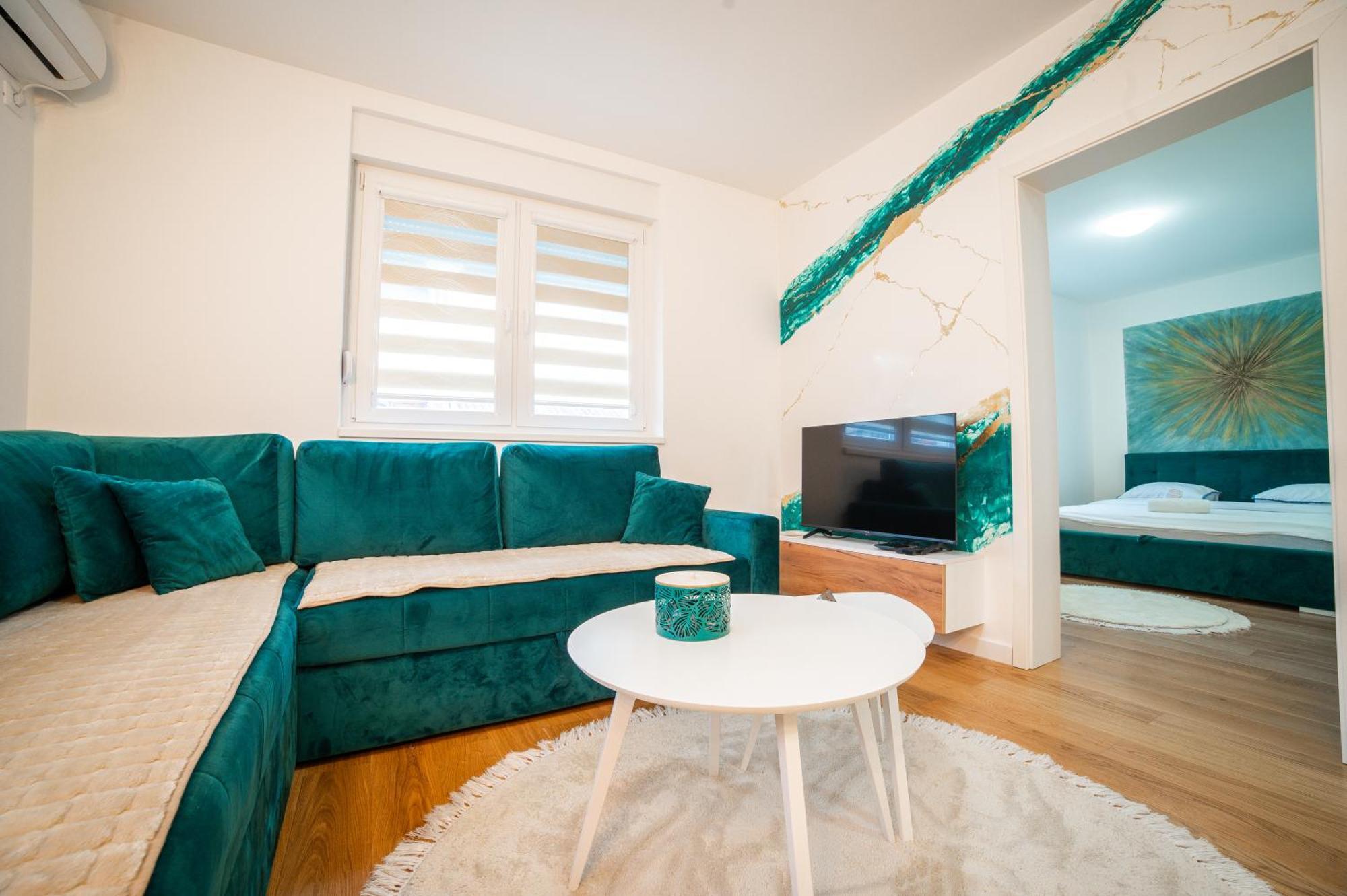Apartment Vila Idila Тузла Екстериор снимка