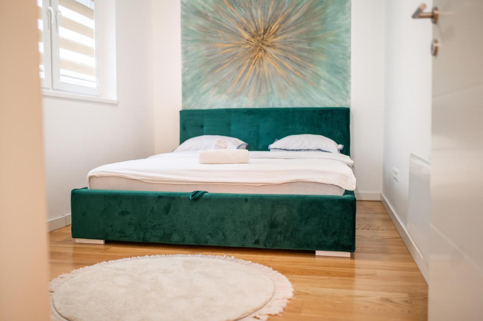 Apartment Vila Idila Тузла Екстериор снимка